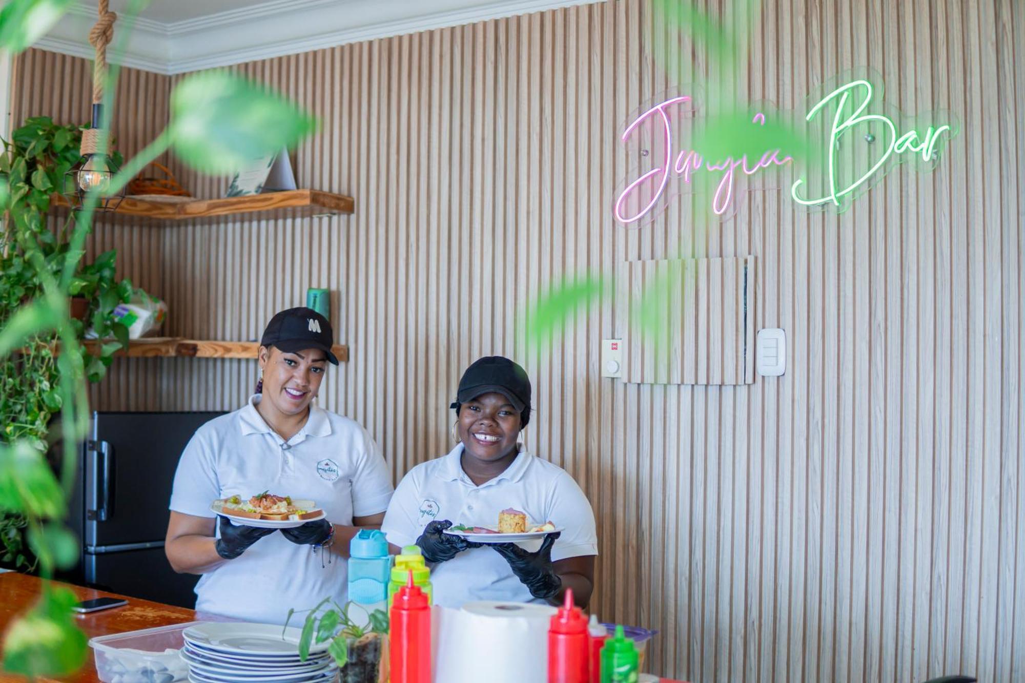 פונטה קאנה Green Coast Hotel מראה חיצוני תמונה