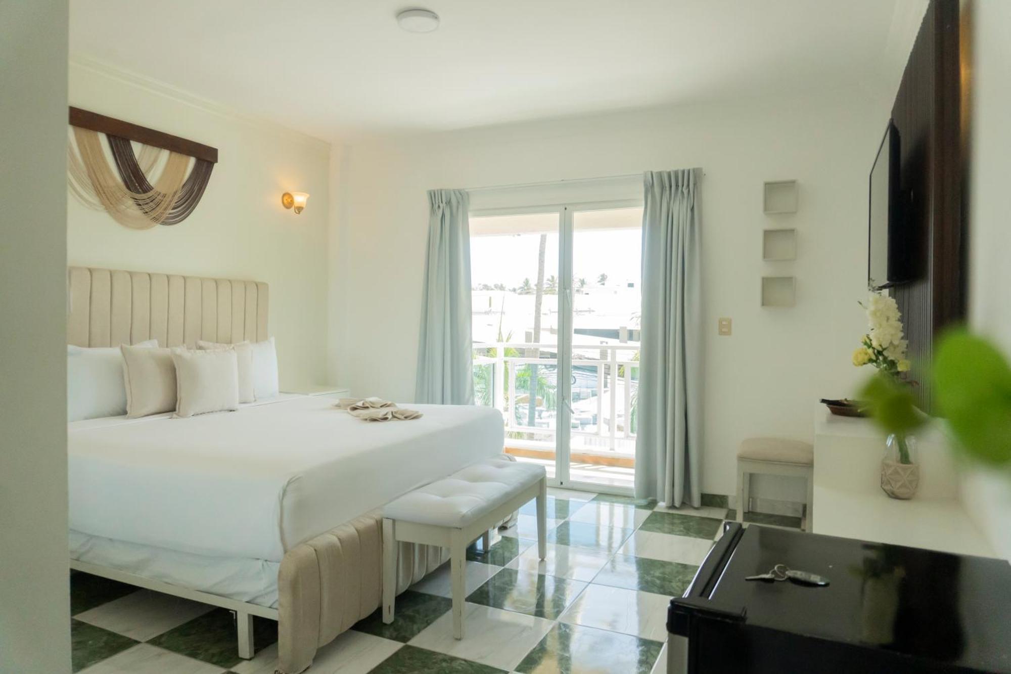 פונטה קאנה Green Coast Hotel מראה חיצוני תמונה